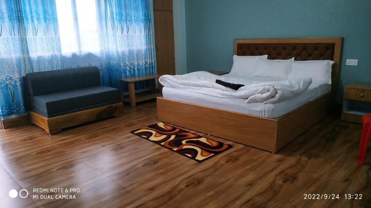 Mandavya Homestay Пеллінґ Екстер'єр фото
