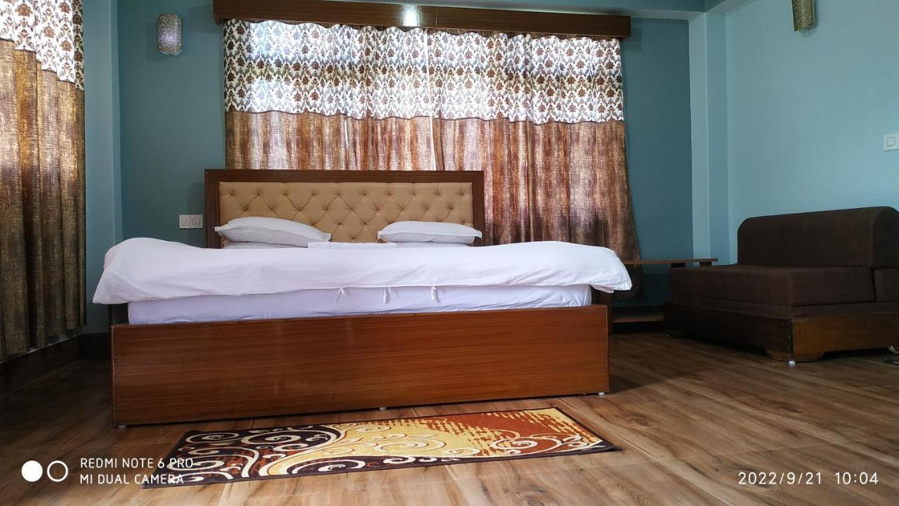 Mandavya Homestay Пеллінґ Екстер'єр фото