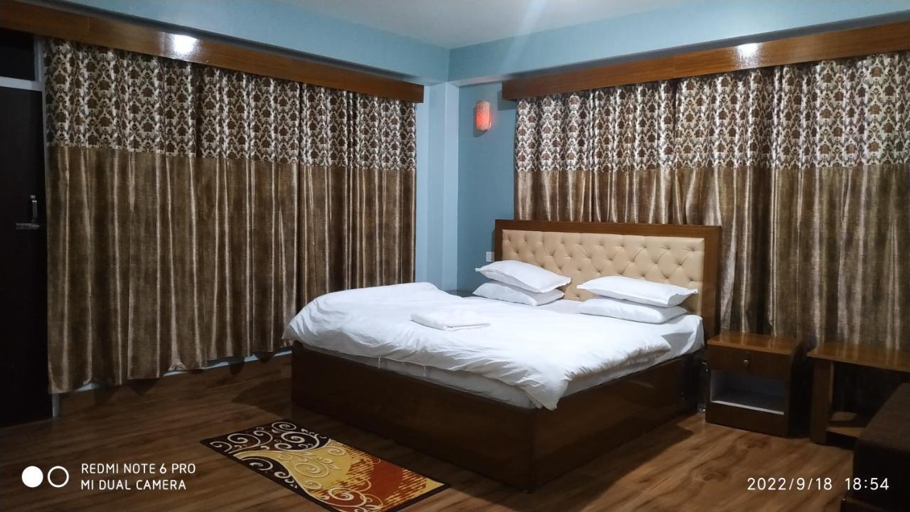 Mandavya Homestay Пеллінґ Екстер'єр фото